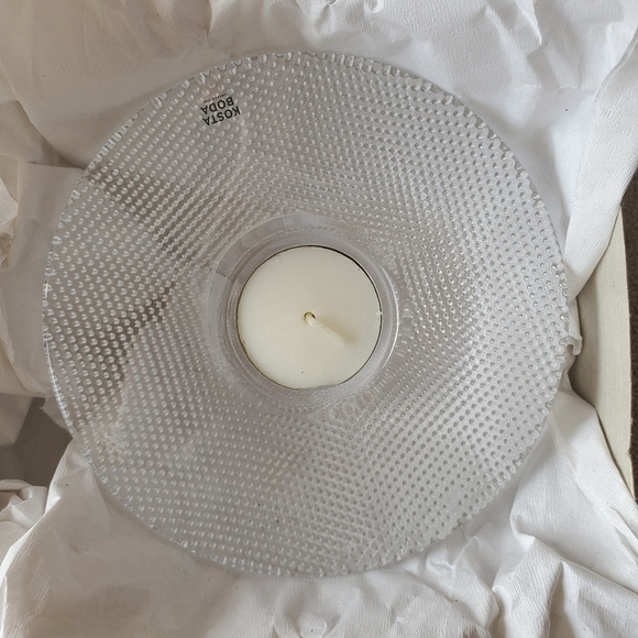 NEW KOSTA BODA GLASS TEA LIGHT CANDLE HOLDER - Picture 5 of 8